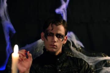 Liam Holland - Vampir und Halloween