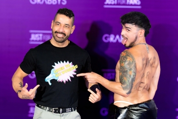Andrés Lekanger and Leo Bulgari at the Purple Carpet of Grabbys Europe 2026 in Torremolinos