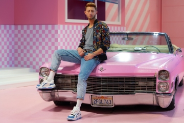 Szymon Brzostek im Supercandy Pop-Up Museum Köln