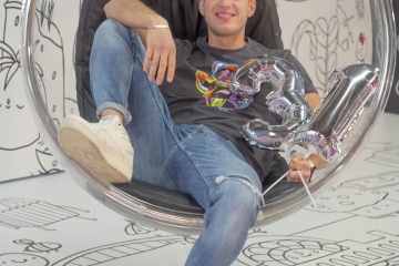 Tarek Hamoud im Supercandy Pop-Up Museum Köln